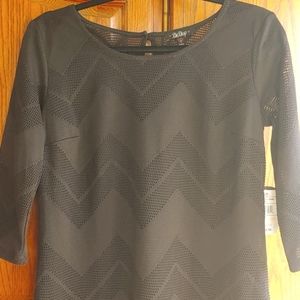 Black zigzag dress